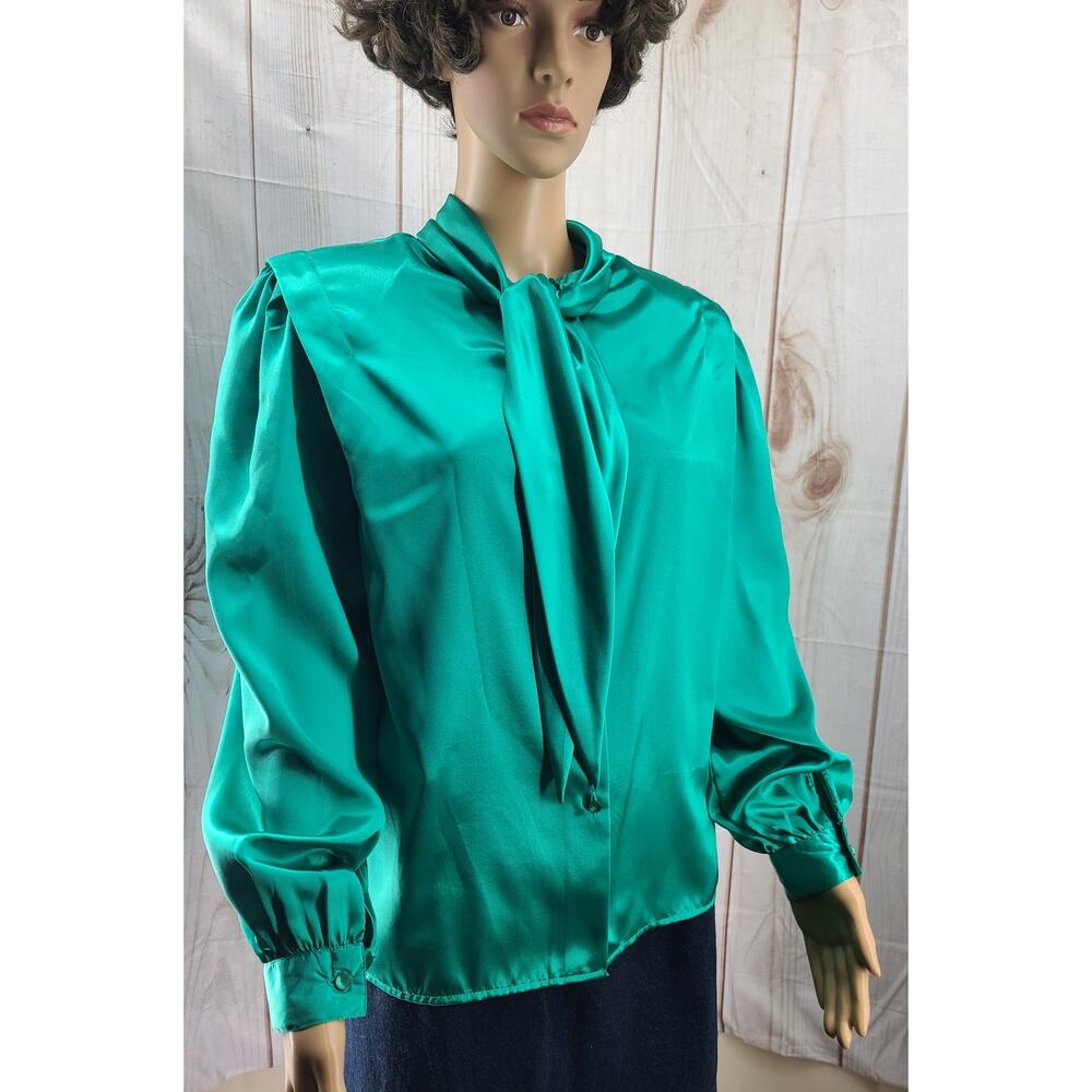 Vintage Caren Charles Silky Emerald Green Long Sleeve Button Down Blouse Size 14
